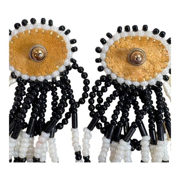 Vintage Mother of Pearl Cabochon Handmade Black & White Beaded Dangle Earrings - Picture 7 of 7